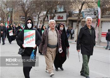 22 بهمن 1404 نمایشگاه اتحاد؛ گرمای حضور کرمانشاهیان یخ بهمن را شکست