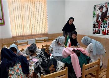 اجرای پویش ادبی «نامهای به رهبرم» در مراکز کانون پرورش فکری کردستان