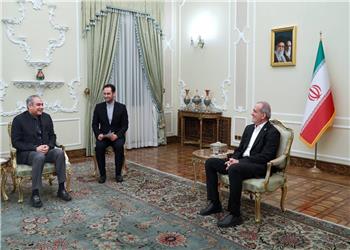 پزشکیان: ایران و پاکستان میتوانند نیازهای خود را با اتکا به ظرفیتهای منطقهای تأمین کنند