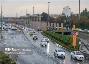 کاهش دمای قم با تداوم ناپایداریهای جوی؛ رگبارهای پراکنده در راه است